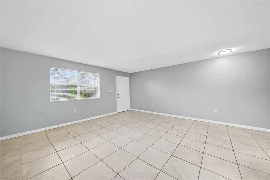 12401 Oak Cedar Place #201, Tampa, FL 33612 - Image #3