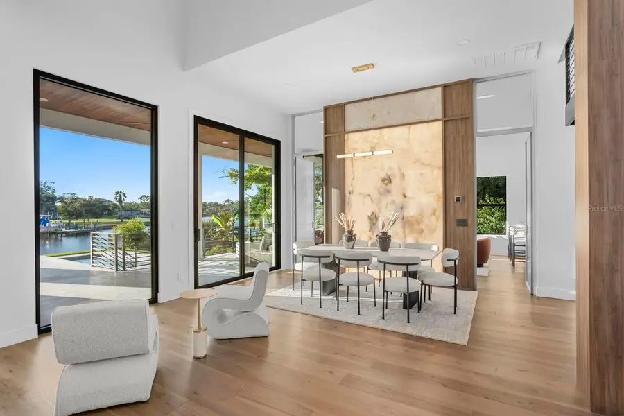 4441 Pompano Drive Se, Saint Petersburg, FL 33705 - Image #3