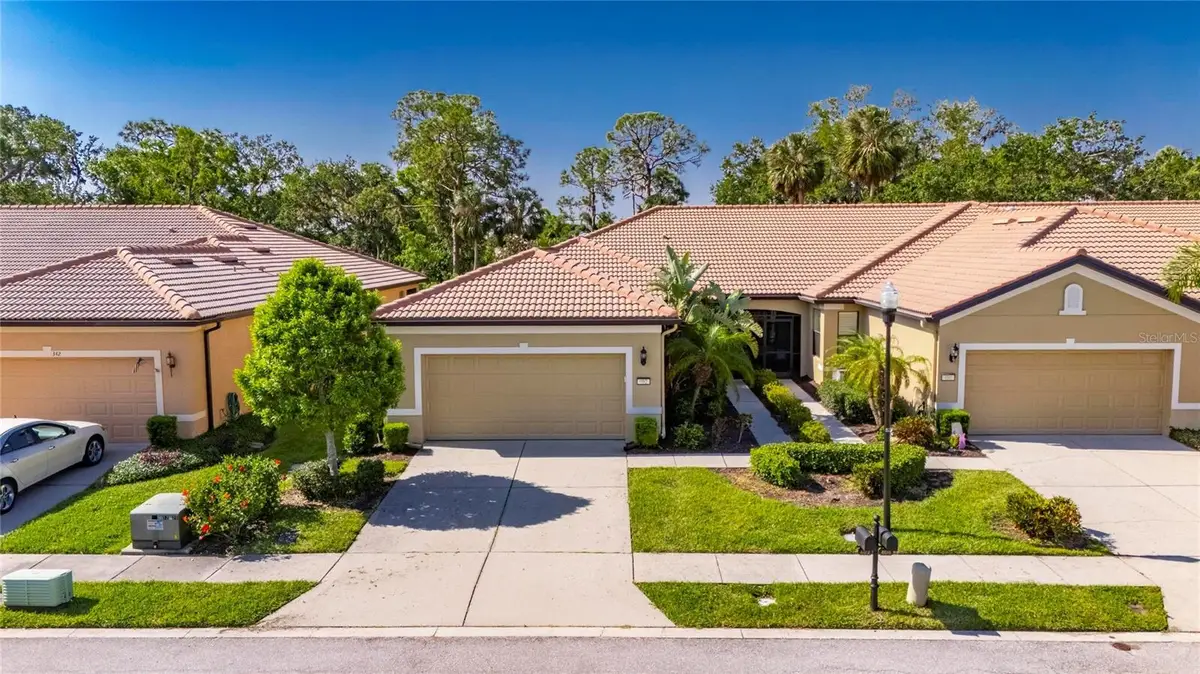 402 Seneca Falls Drive, Apollo Beach, FL 33572 - Image #1