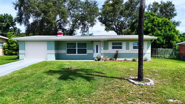 11325 112th Avenue, SEMINOLE, FL 33778