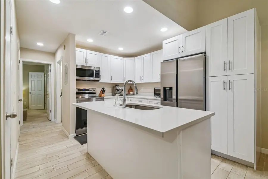 4033 Dream Oak Place #202, Tampa, FL 33613 - Image #3