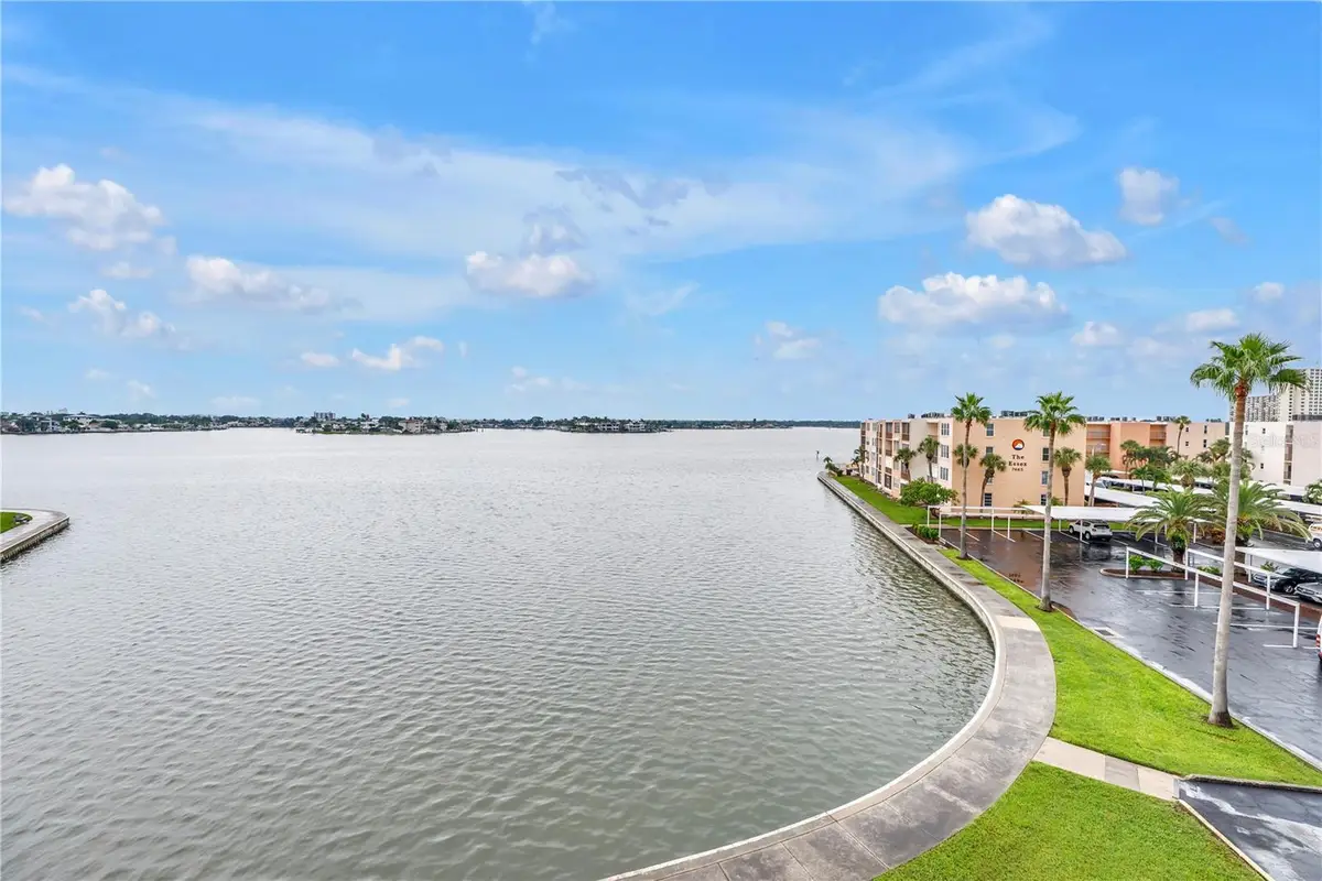 7700 Sun Island Drive S #401, South Pasadena, FL 33707 - Image #1