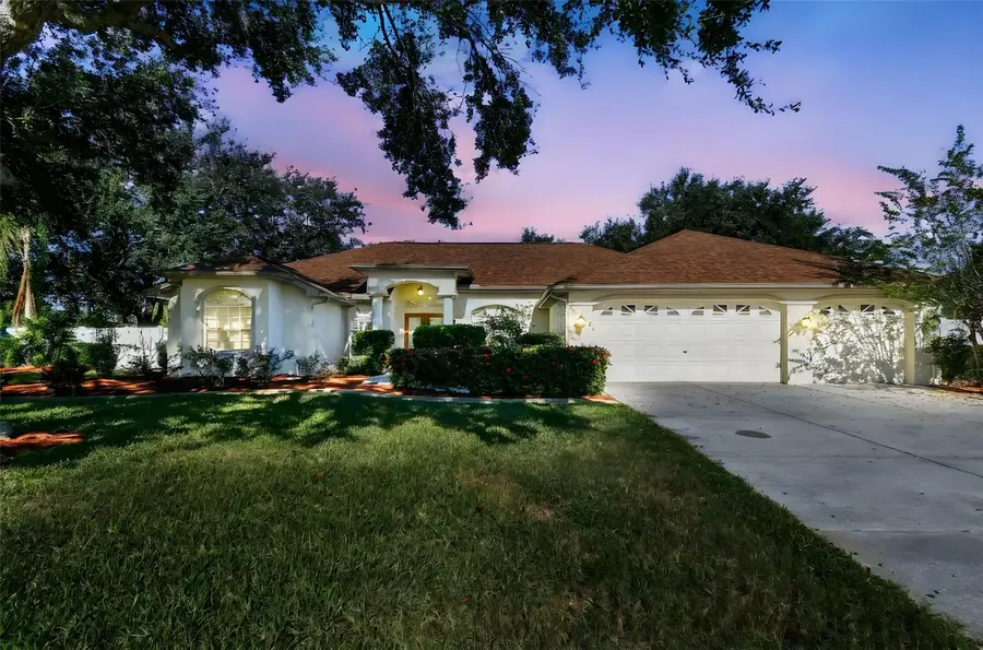 1333 Alana Court, Lutz, FL 33549 - Image #2