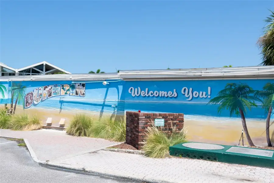 835 Oak Bend Lane, Dunedin, FL 34698 - Image #2