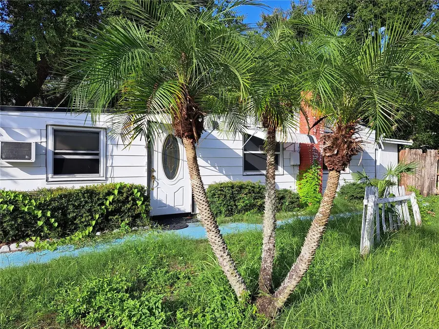 1040 65th Street S, South Pasadena, FL 33707 - Image #2