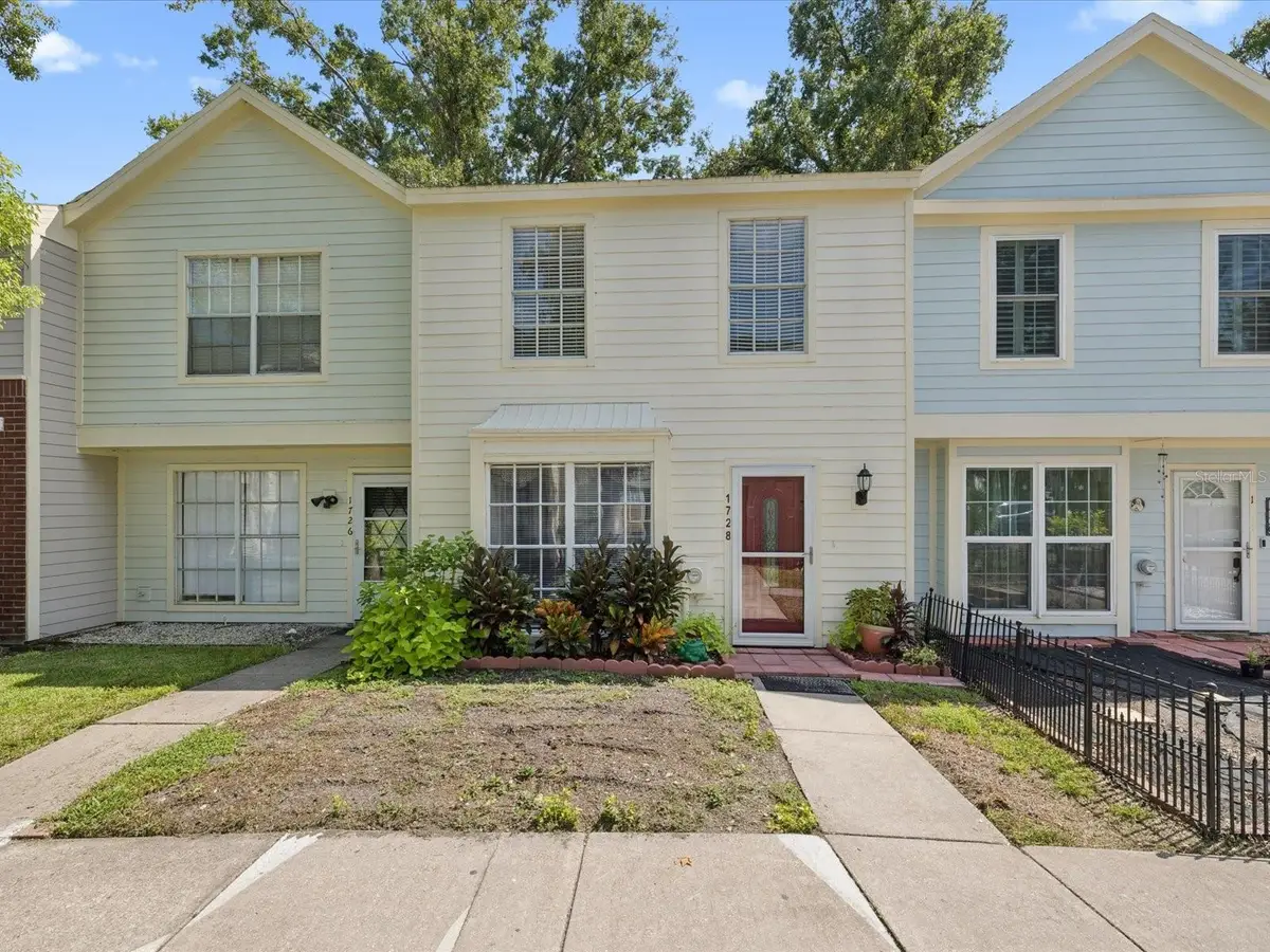 1728 Mill Run Circle, Tampa, FL 33613 - Image #1