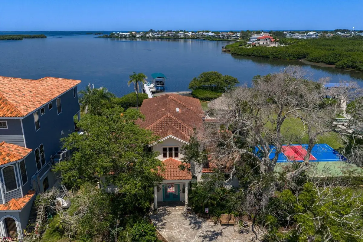 1632 Sea Breeze Drive, Tarpon Springs, FL 34689 - Image #1