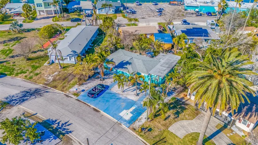 14111 W Parsley Drive, Madeira Beach, FL 33708 - Image #3