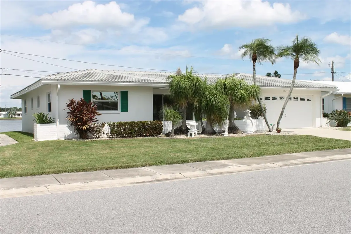 9665 Mainlands Boulevard W, Pinellas Park, FL 33782 - Image #1