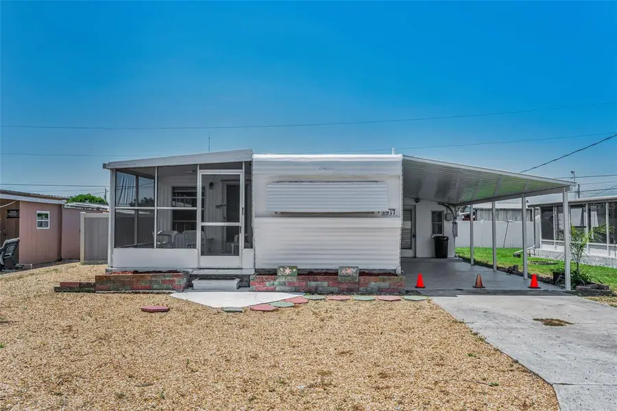 1917 Hess Drive, Holiday, FL 34691 - Image #2