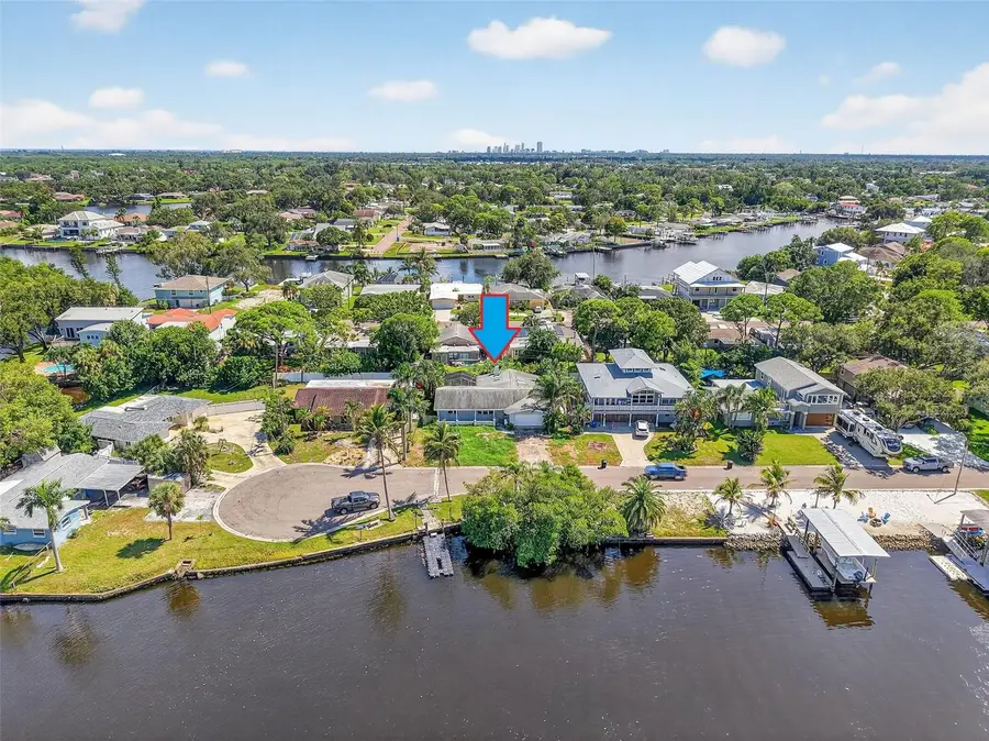 330 90th Avenue Ne, Saint Petersburg, FL 33702 - Image #3