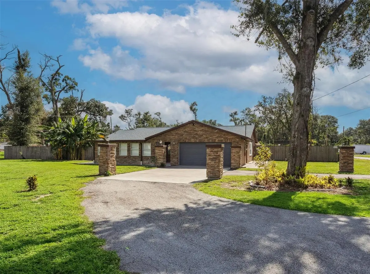 5221 Pine Street, Seffner, FL 33584 - Image #1