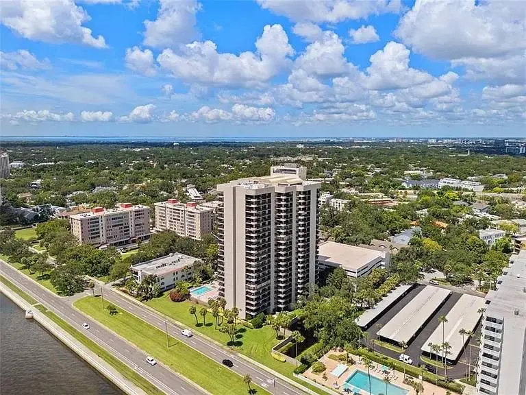 2413 Bayshore Boulevard #1805, Tampa, FL 33629 - Image #2
