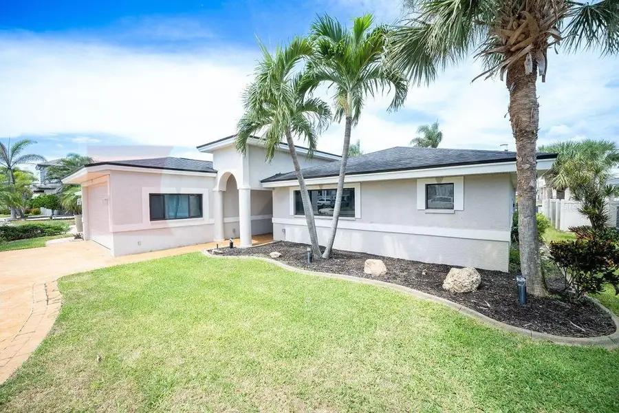 166 Bayside Drive, Clearwater Beach, FL 33767 - Image #2