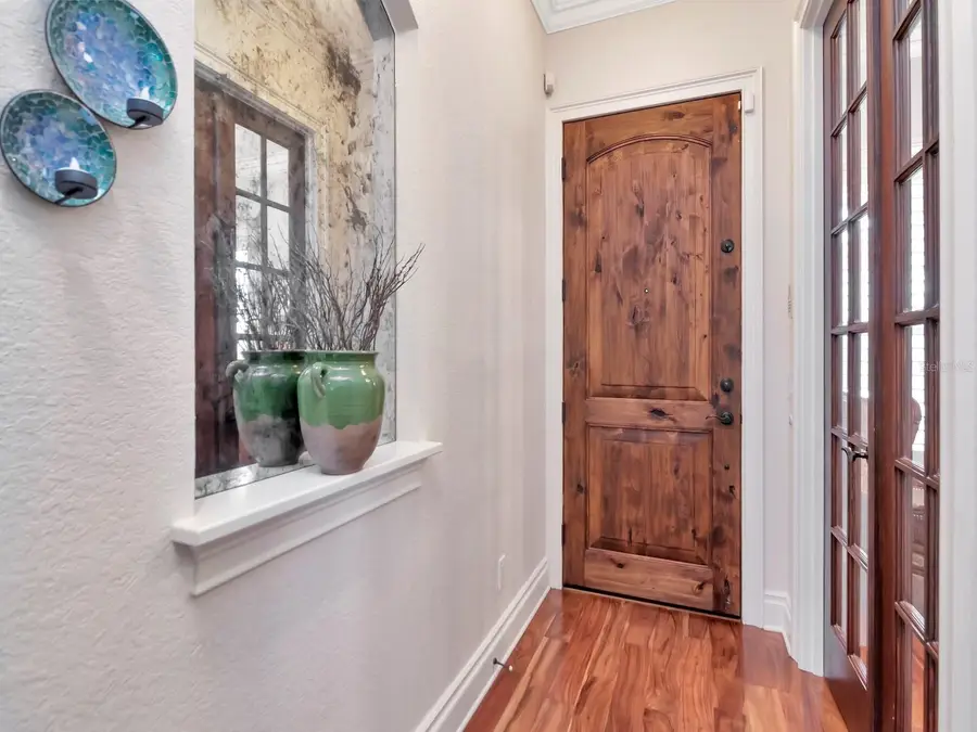 2807 W Sitios Street, Tampa, FL 33629 - Image #3