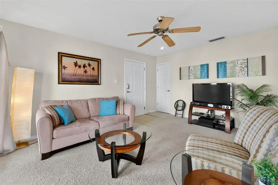 5175 Coquina Key Drive Se #D, Saint Petersburg, FL 33705 - Image #3