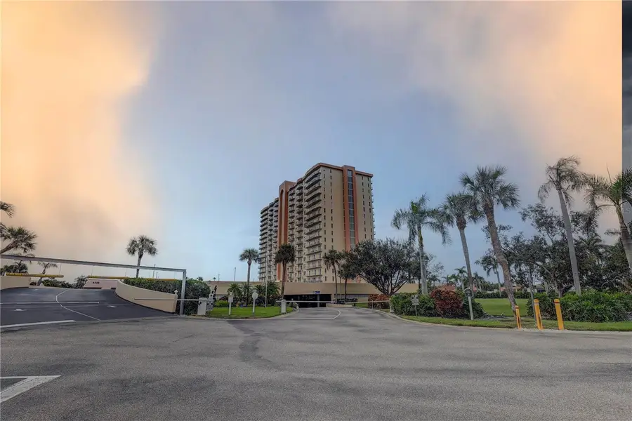 4900 Brittany Drive S #1409, Saint Petersburg, FL 33715 - Image #2