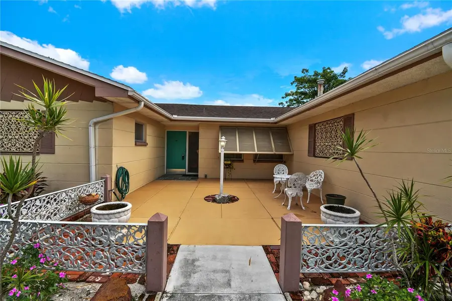 2670 Pinellas Point Drive S, Saint Petersburg, FL 33712 - Image #3