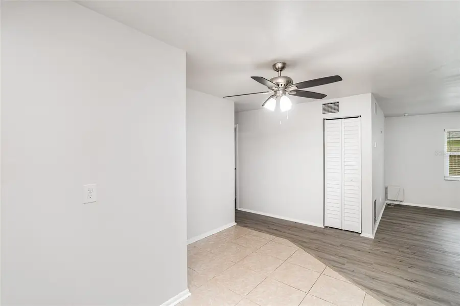 711 64th Avenue Drive E, Bradenton, FL 34203 - Image #3