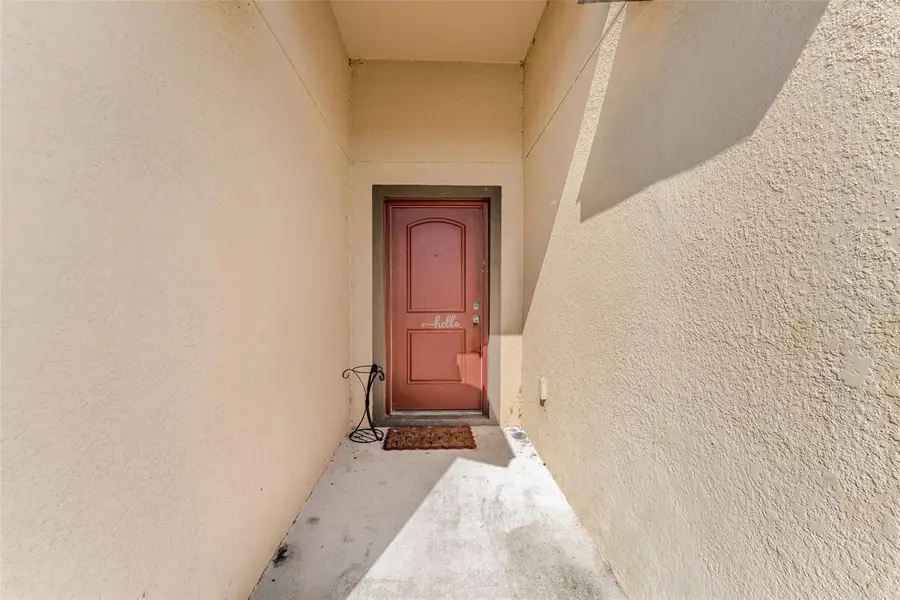 1372 Swan Lake Circle, Dundee, FL 33838 - Image #3