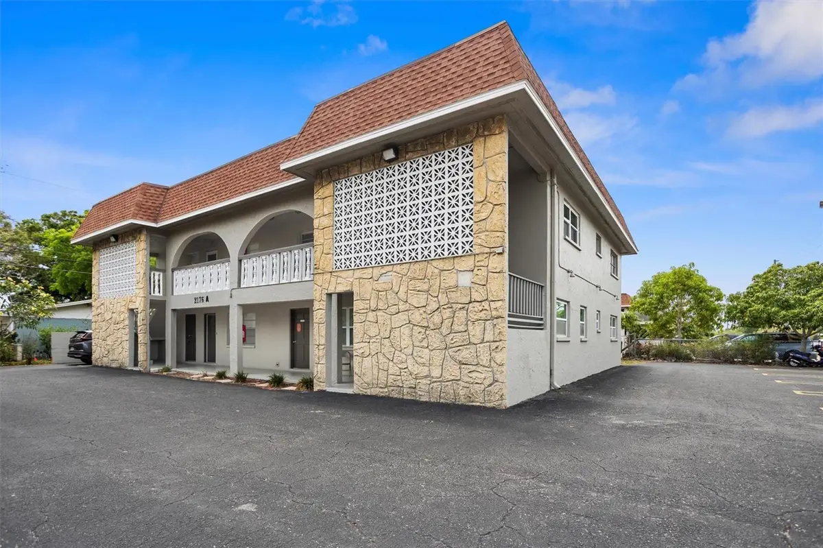 2176 Winchester Road N #4, Saint Petersburg, FL 33710 - Image #1