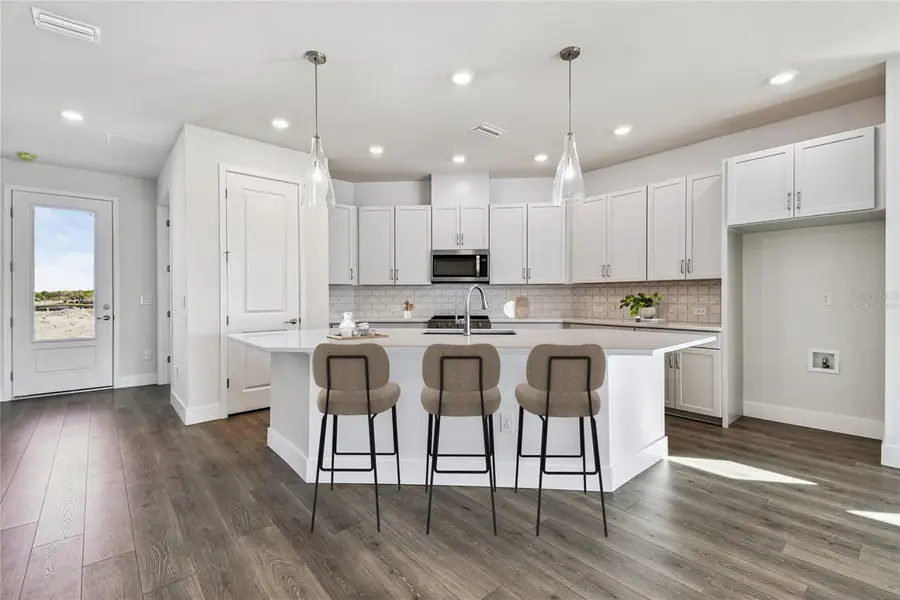 703 Allora Avenue, Nokomis, FL 34275 - Image #3