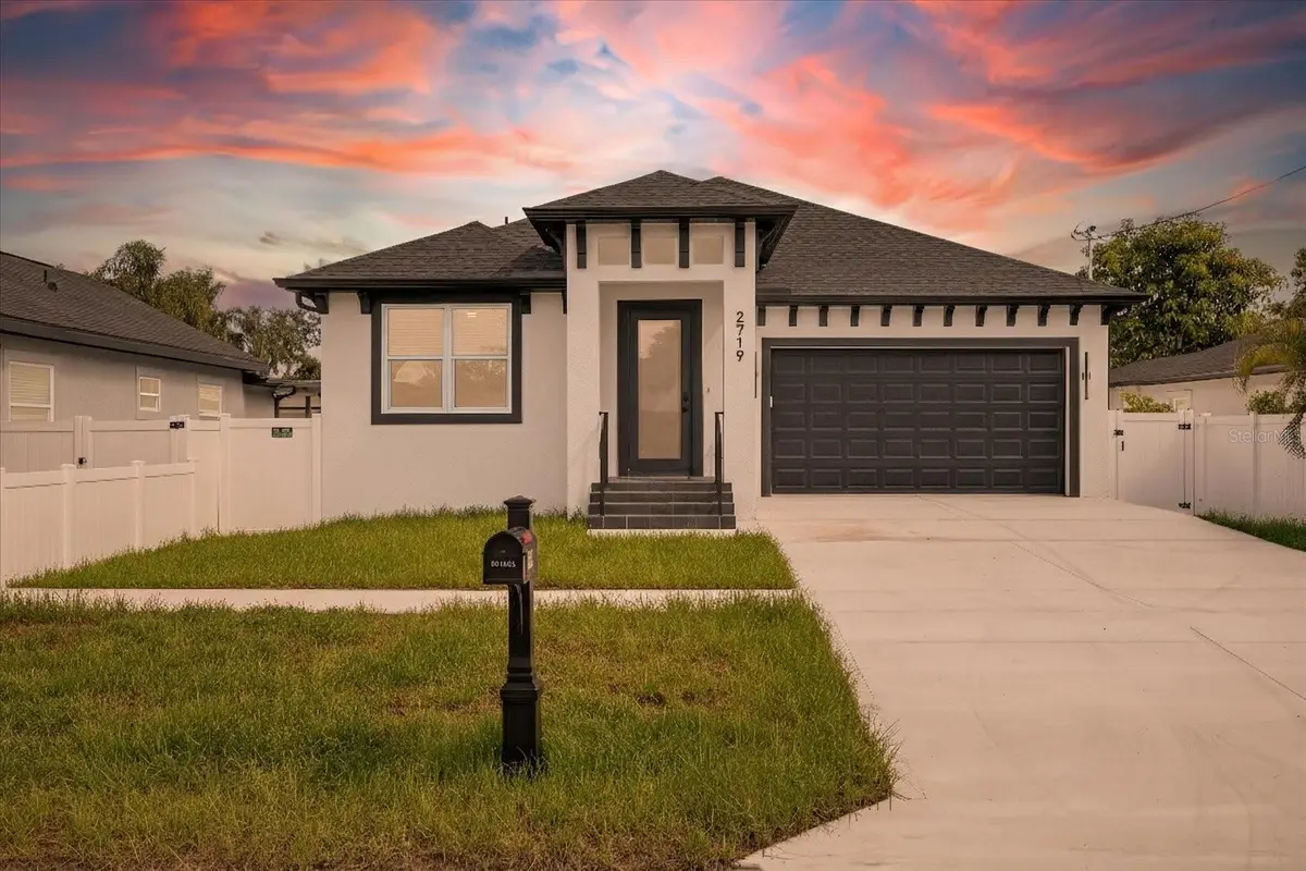 2719 W Saint John Street, Tampa, FL 33607 - Image #1