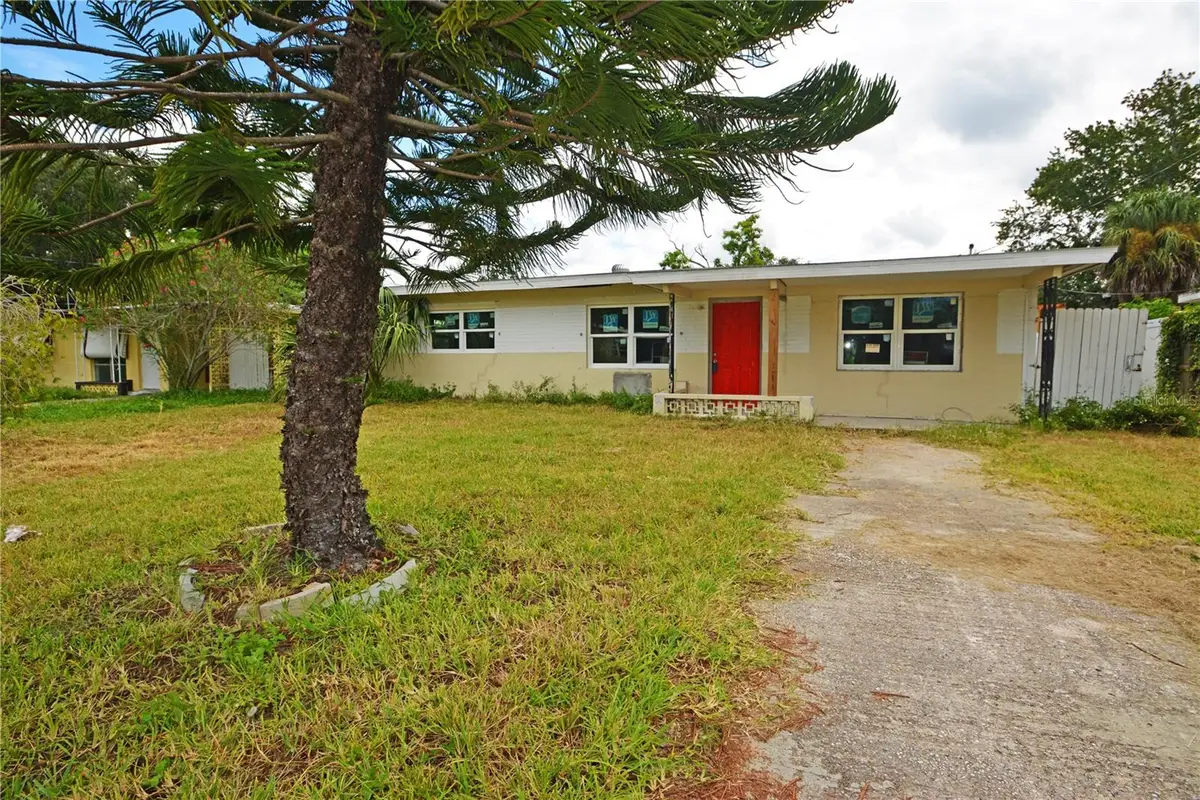 7369 Royal Palm Drive, New Port Richey, FL 34652 - Image #1