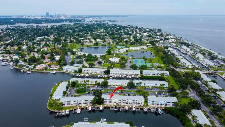 5023 Starfish Drive Se #E, Saint Petersburg, FL 33705 - Image #2