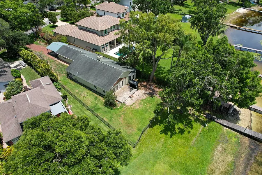 14808 Lake Magdalene Circle, Tampa, FL 33613 - Image #3