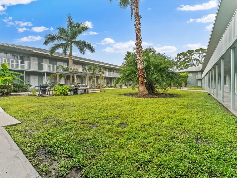 335 47th Avenue N #244, Saint Petersburg, FL 33703 - Image #2