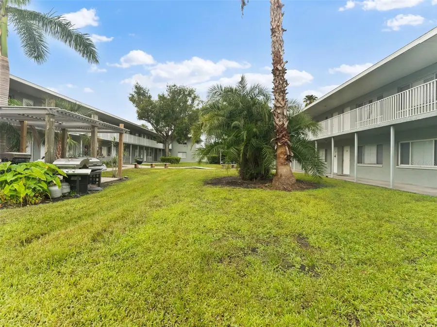 335 47th Avenue N #244, Saint Petersburg, FL 33703 - Image #3
