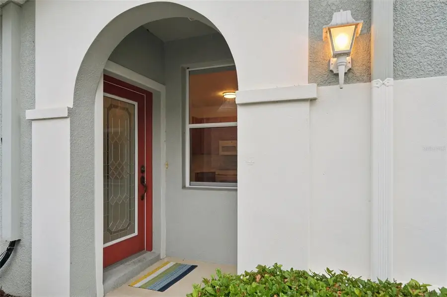 2040 Sifield Greens Way #24, Sun City Center, FL 33573 - Image #2