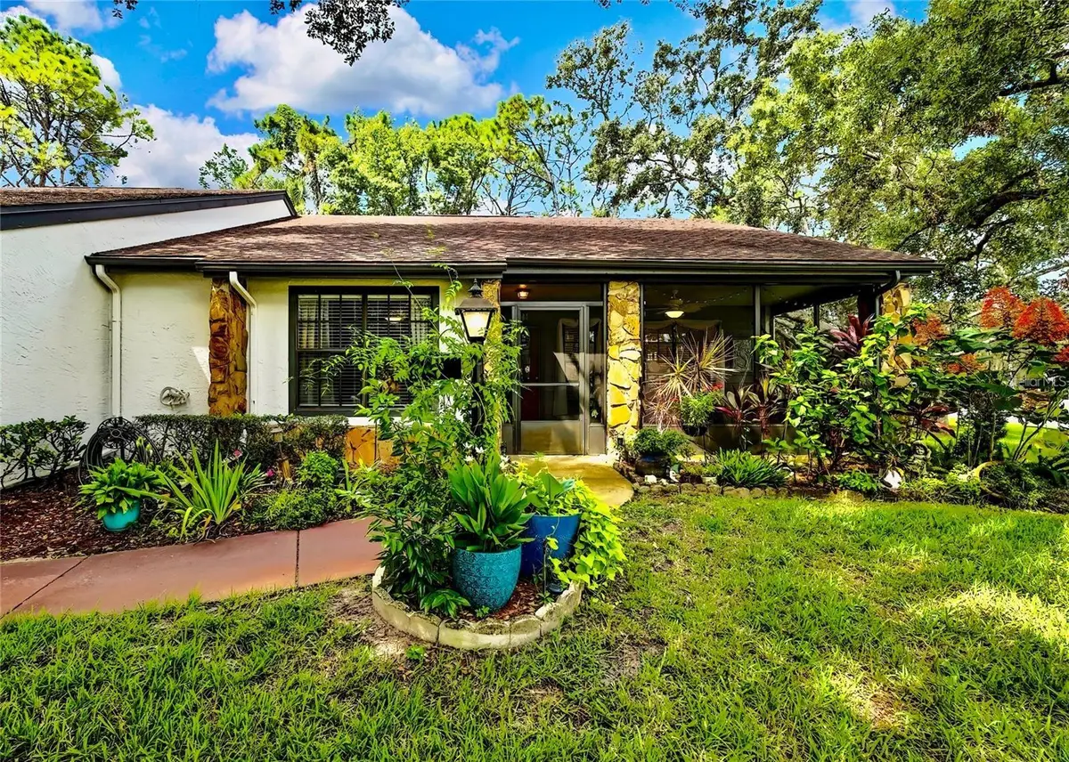 2129 Point O Woods Ct, Spring Hill, FL 34606 - Image #1