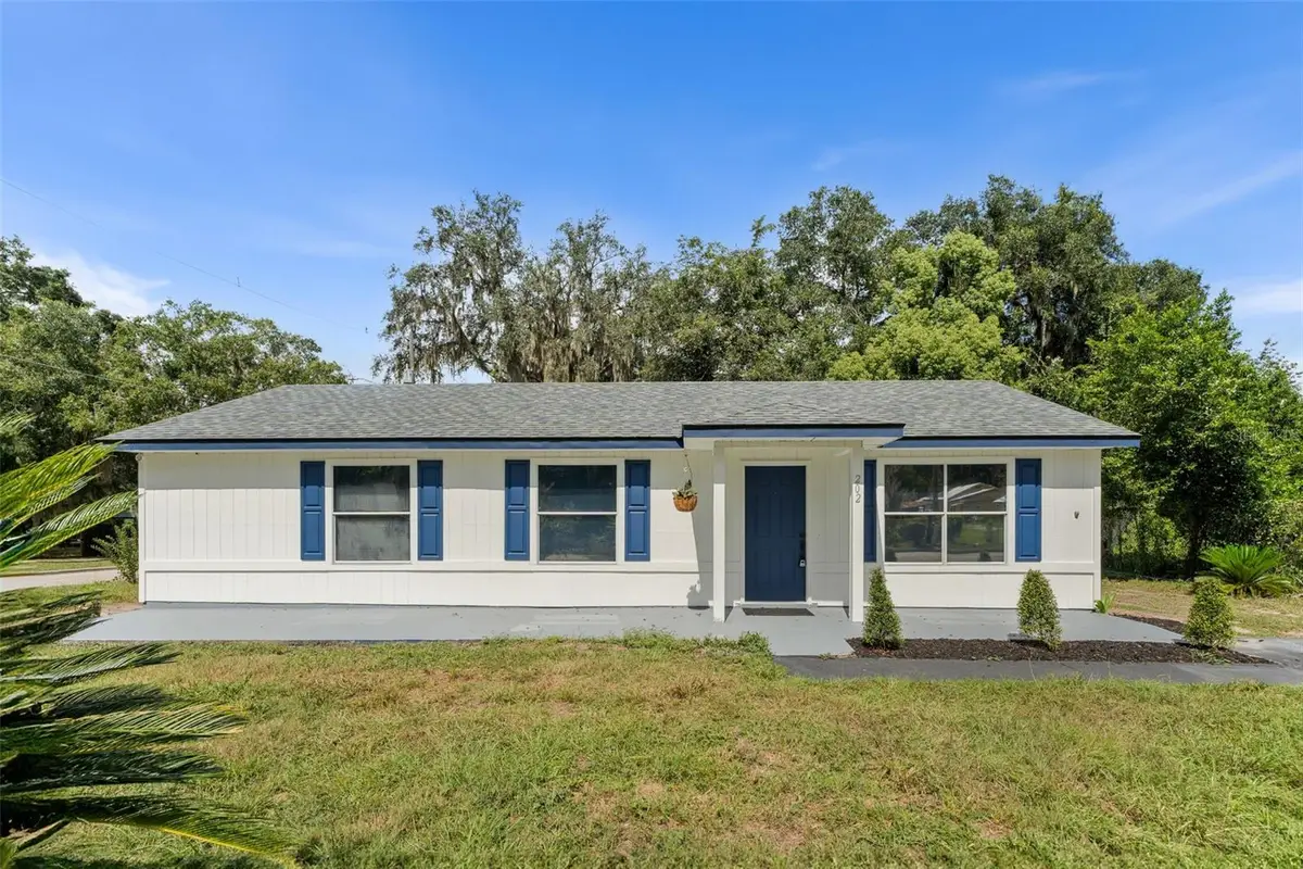 202 SE 14th Place, Gainesville, FL 32601 - Image #1