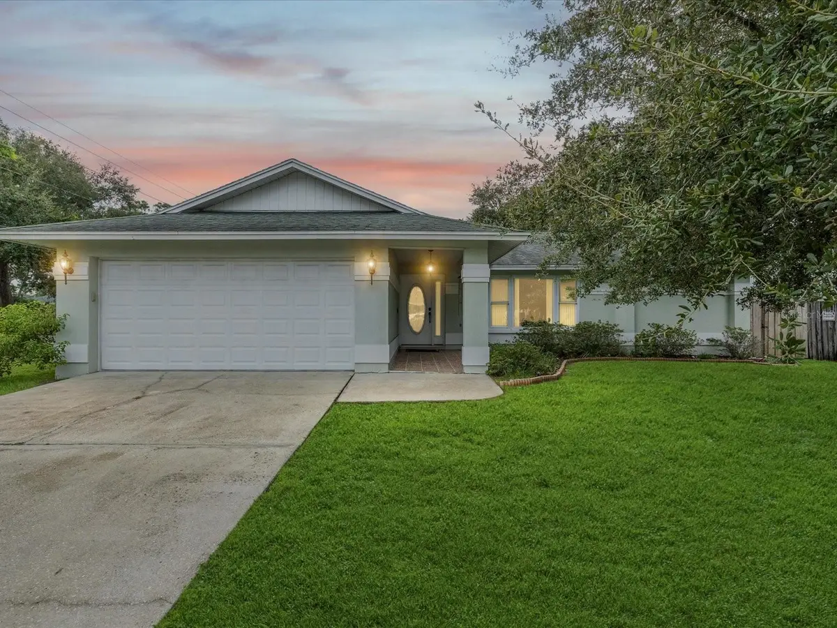 12595 93rd Way, Largo, FL 33773 - Image #1