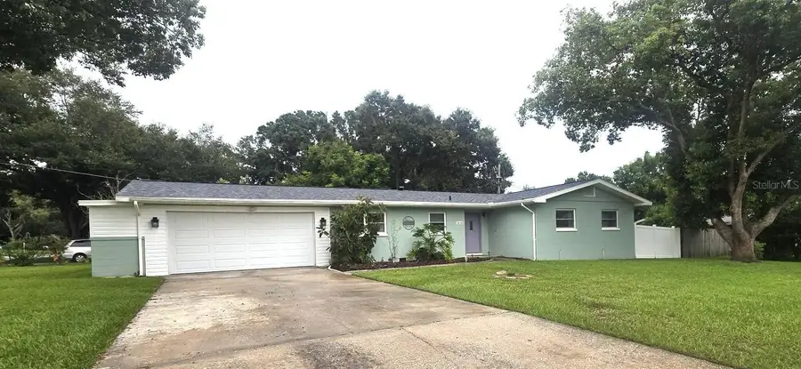 2110 Nottingham Road, Lakeland, FL 33803 - Image #2