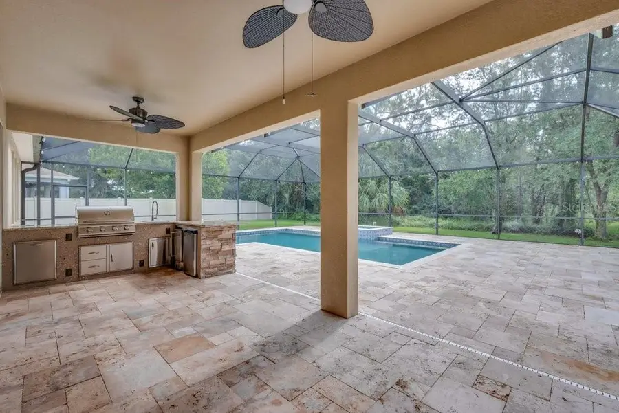 11209 Coventry Grove Circle, Lithia, FL 33547 - Image #2