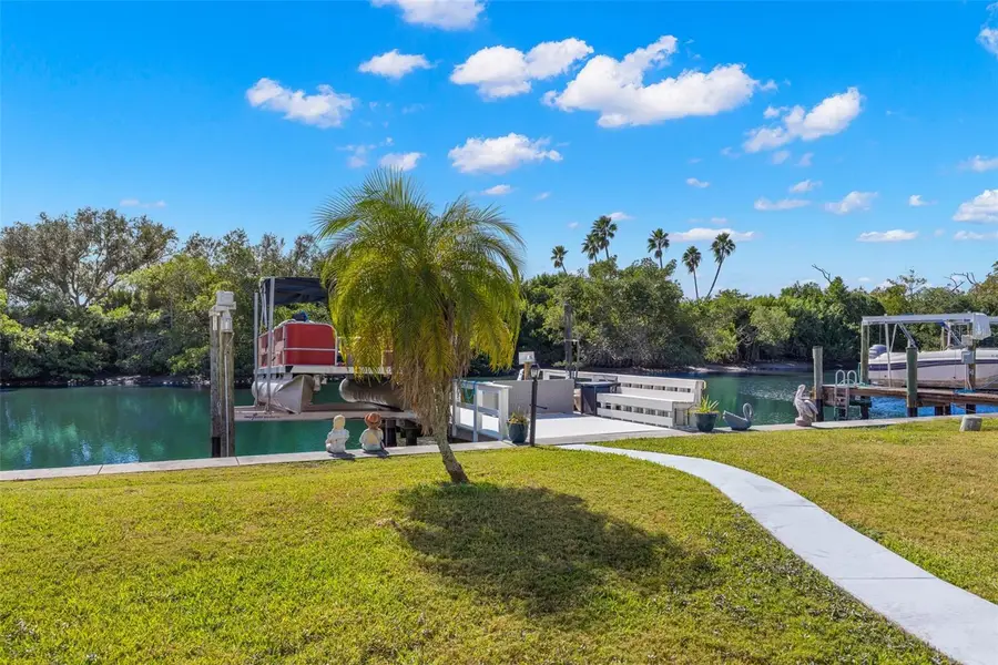 556 Mount Oak Avenue Ne #738, Saint Petersburg, FL 33702 - Image #3