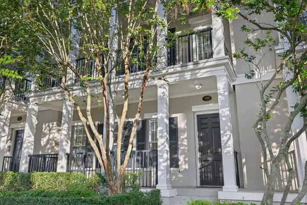 195 Newbury Place N, ST PETERSBURG, FL 33716