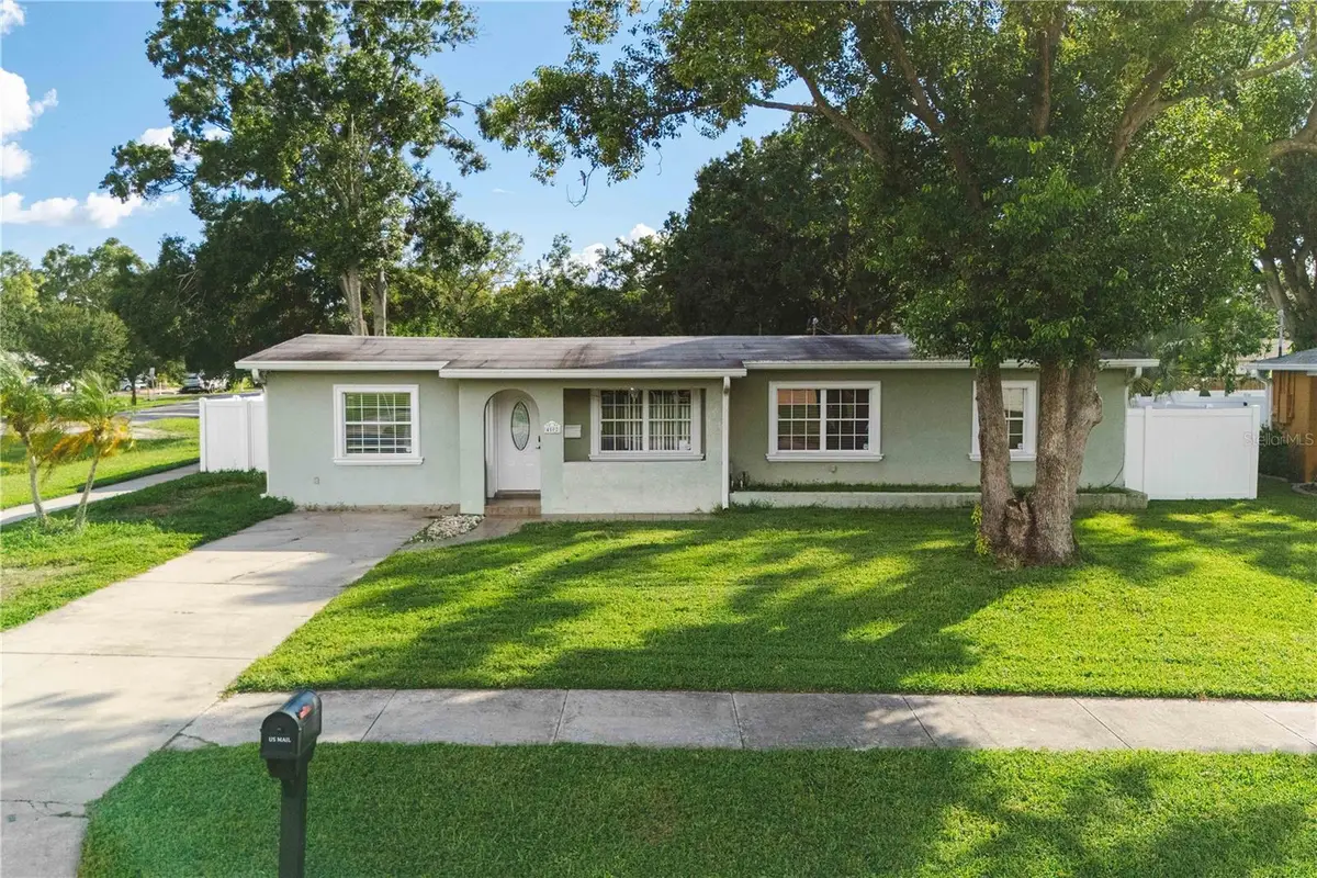 4802 N Mendenhall Drive, Tampa, FL 33603 - Image #1