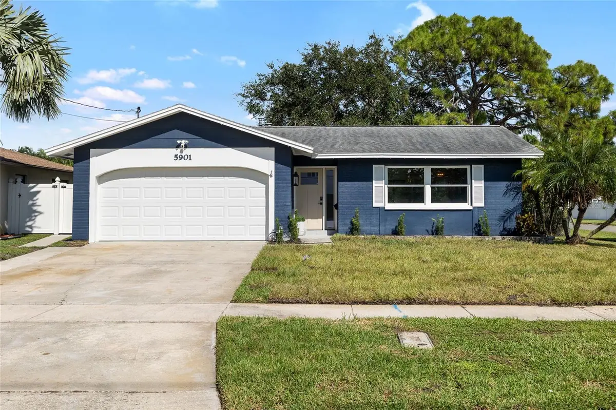 5901 Denver Street Ne, Saint Petersburg, FL 33703 - Image #1