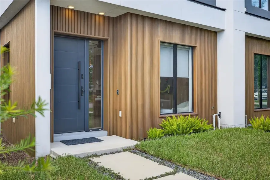 423 W Amelia Avenue #2, Tampa, FL 33602 - Image #3