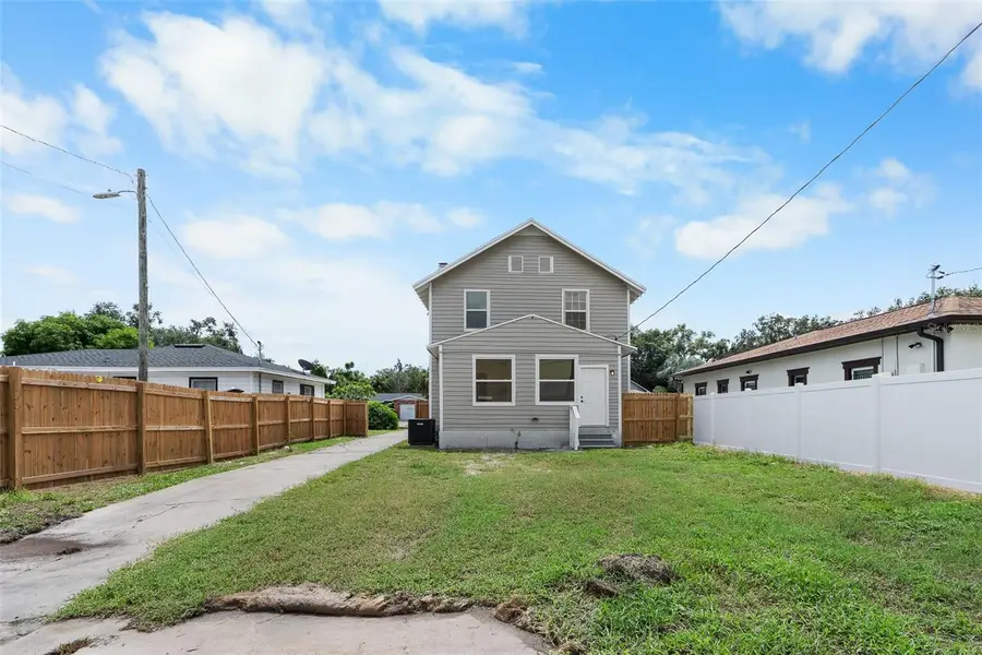 1739 19th Avenue S, Saint Petersburg, FL 33712 - Image #2