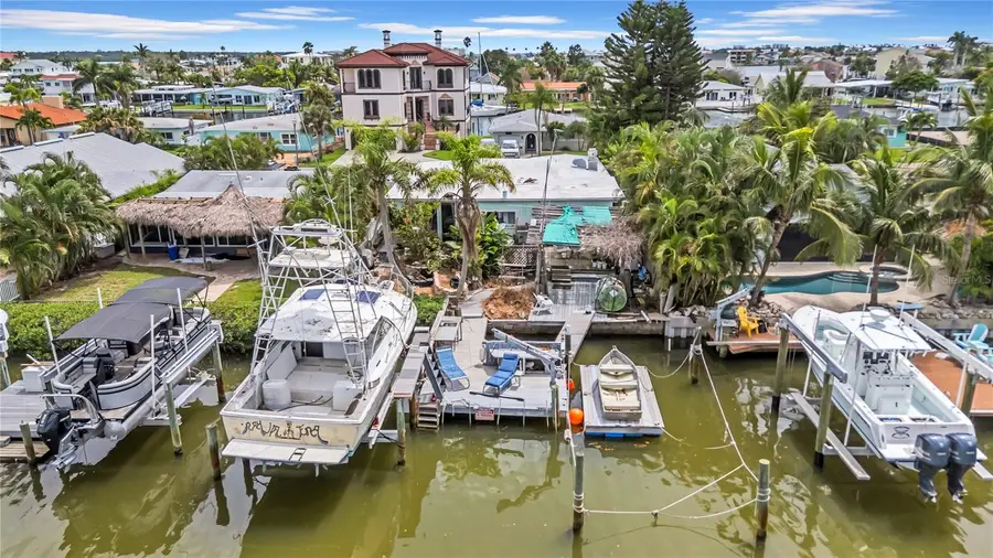 17714 Long Point Drive, Redington Beach, FL 33708 - Image #3