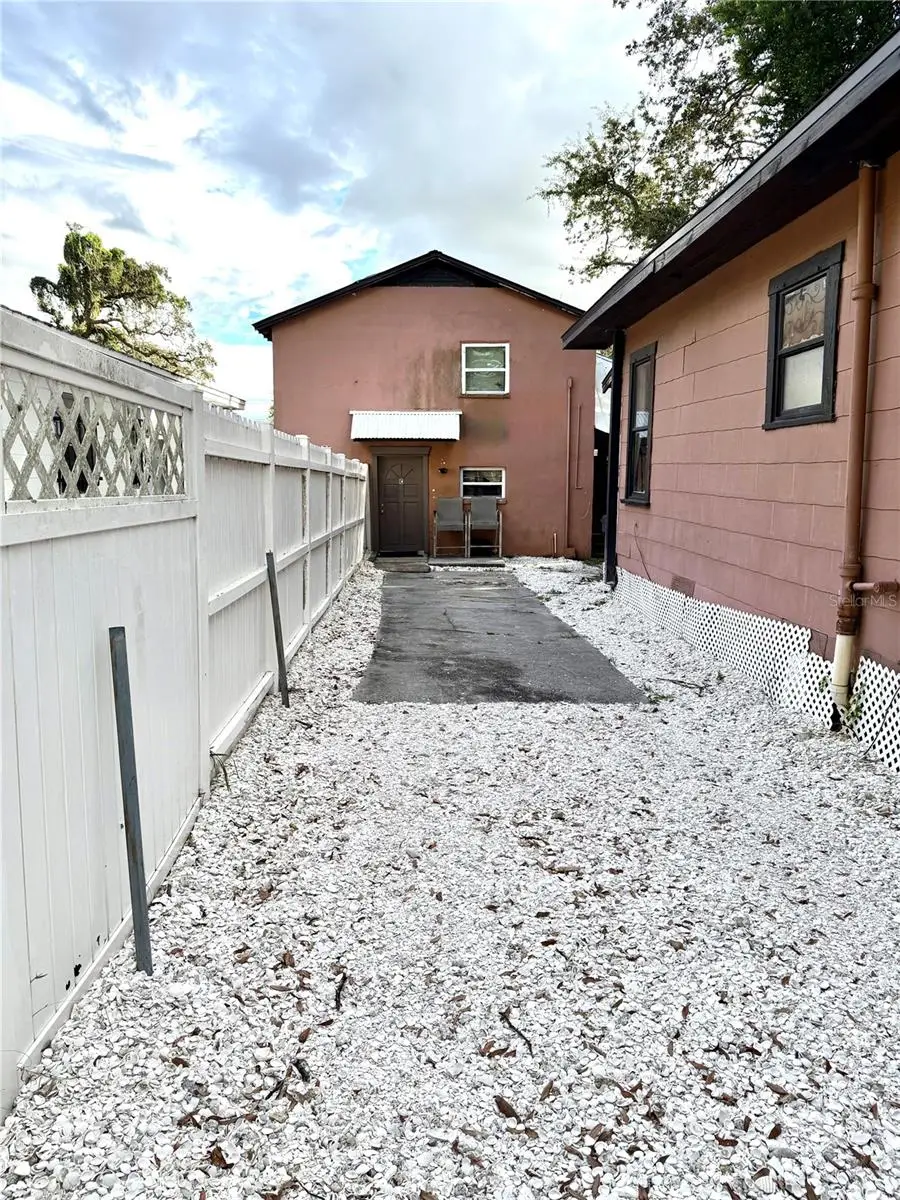 3107 E 29th Avenue, Tampa, FL 33605 - Image #2