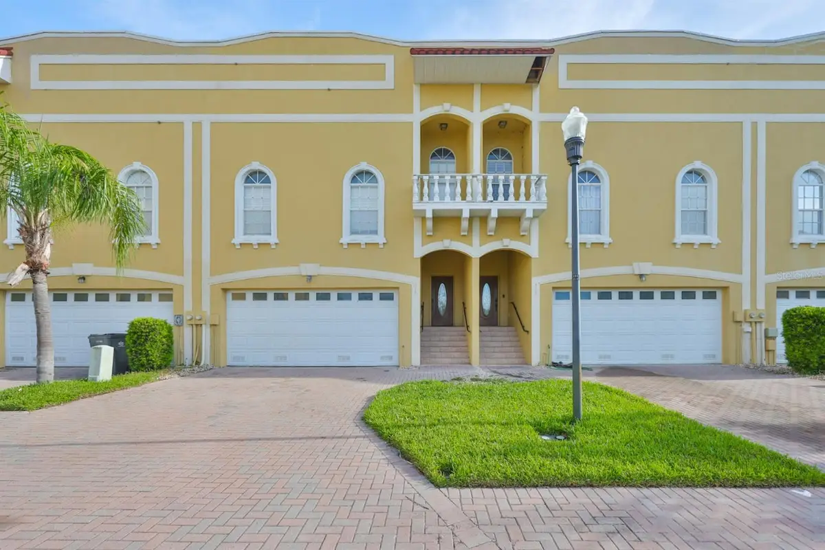 517 Villa Treviso Court, Apollo Beach, FL 33572 - Image #1