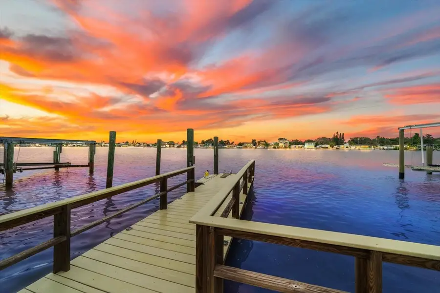 2109 Bay Boulevard, Indian Rocks Beach, FL 33785 - Image #2