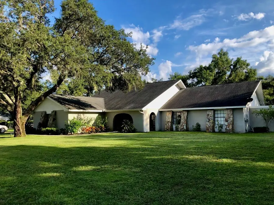 805 Cottage Hill Way, Brandon, FL 33511 - Image #2