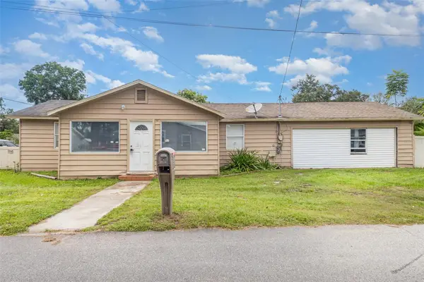211 NW 8th Street, MULBERRY, FL 33860